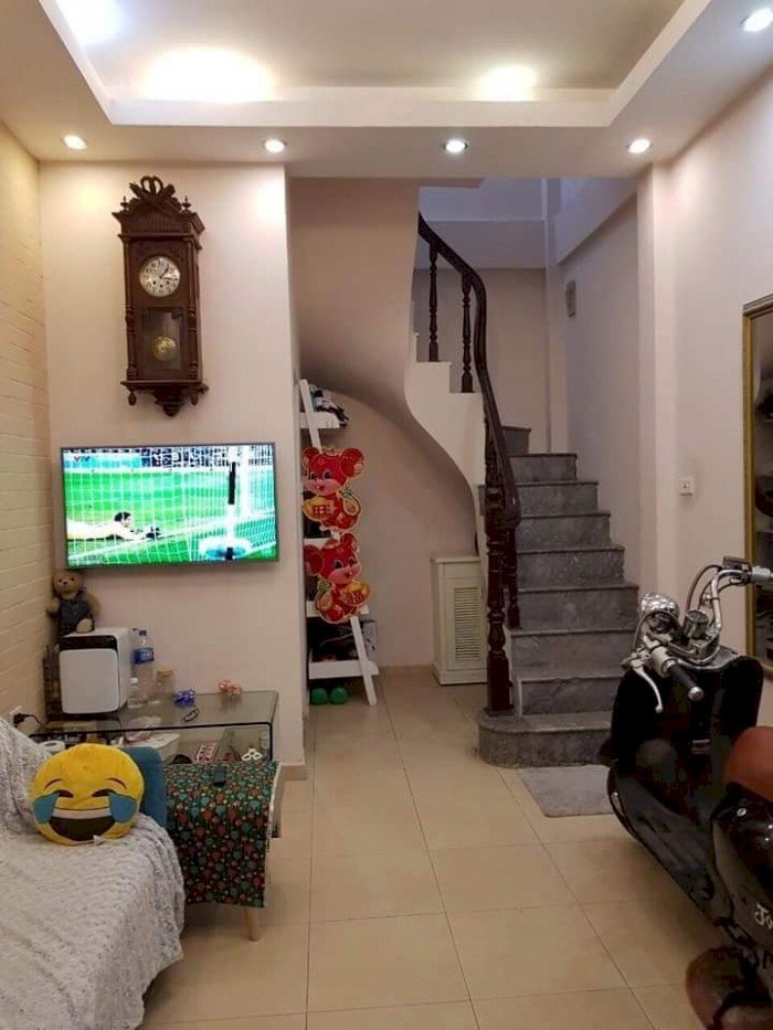 Chính chủ bán nhà đẹp !Gần phố Kim Giang, Thanh Trì, 28m2 x 4T, giá 1.65 tỷ