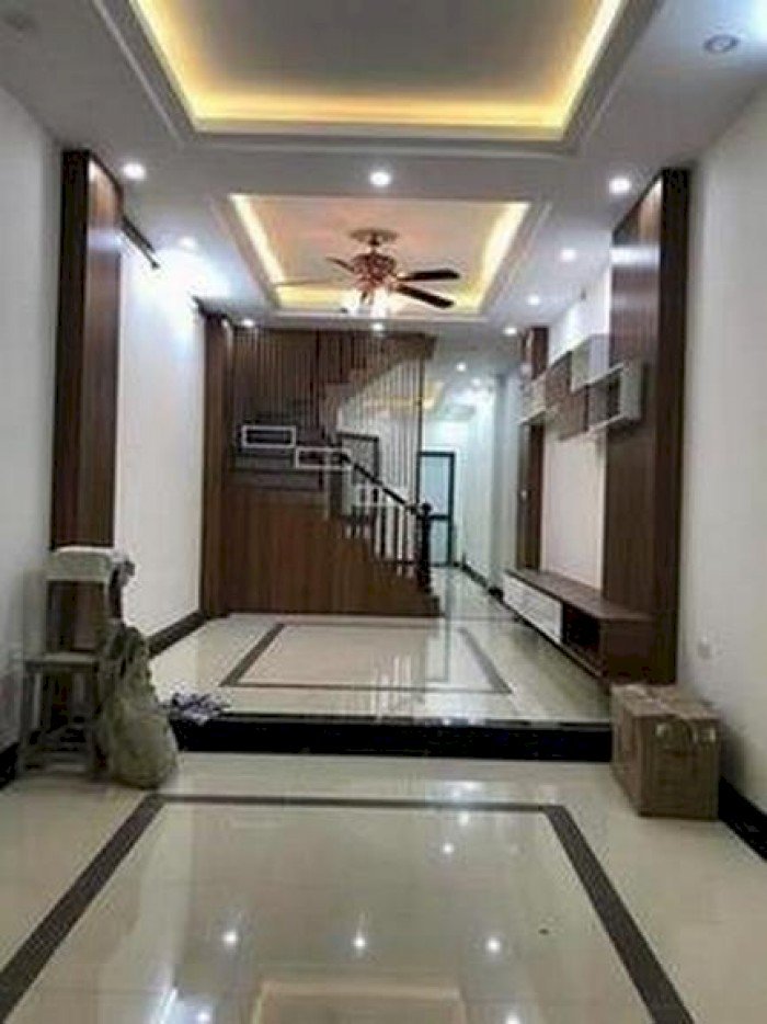 Nhà phố Lụa Vạn Phúc Hà Đông, 32m2*5T*4P ô tô đỗ gần, nhà gần chợ, hỗ trợ ngâ