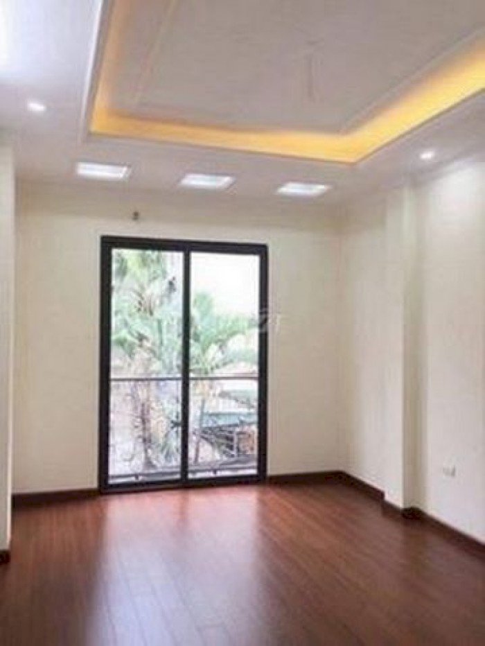 Bán nhà gần bến xe Yên Nghĩa- Hà Đông, 32m2*4Tầng mới, ngõ rộng Ôtô vào cách