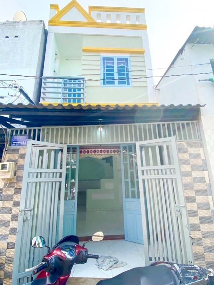 Nhà bán một trệt một lầu gần bệnh viện Bình Tân