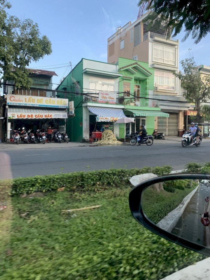 Bán nhà 1 trên 1 lầu góc 2 mặt tiền Trần Phú kê bên trường mầm non Thái Bình