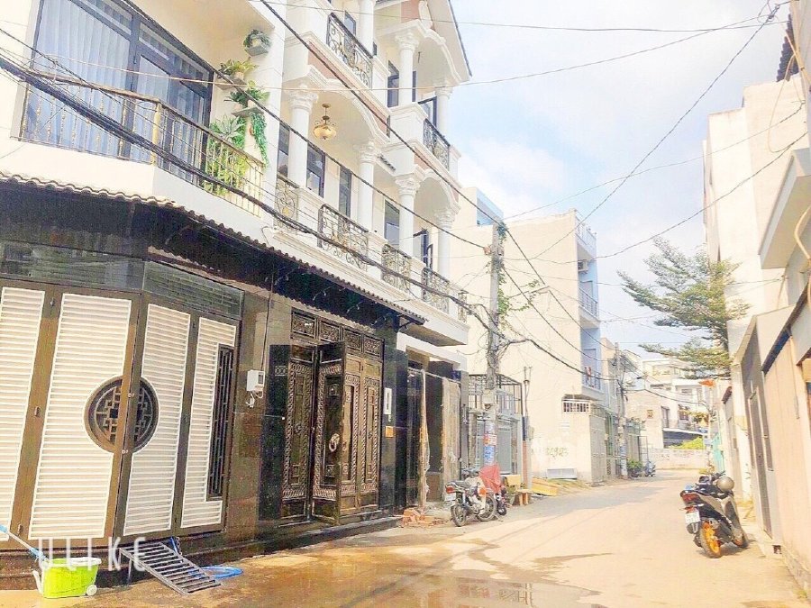 Nhà 1 trệt 3 lầu. P. Linh Đông thiết kế 7 Phòng Ngủ ,7 toilet.