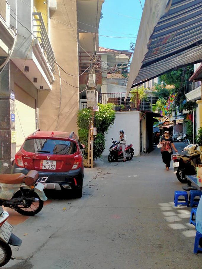 Bán nhà đường Phan Kế Bính, rẻ đẹp, ô tô vào nhà, DT 50m2