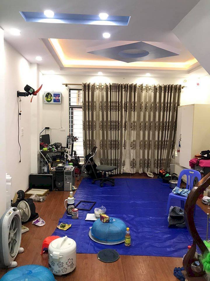 Nhà 6T 31m2 đẹp, ngõ thông, 30m ra phố Quan Nhân