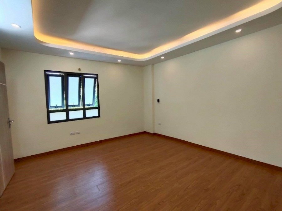 Cần Bán Gấp Nhà Thạch Bàn 33m2, 3phòng Ngủ