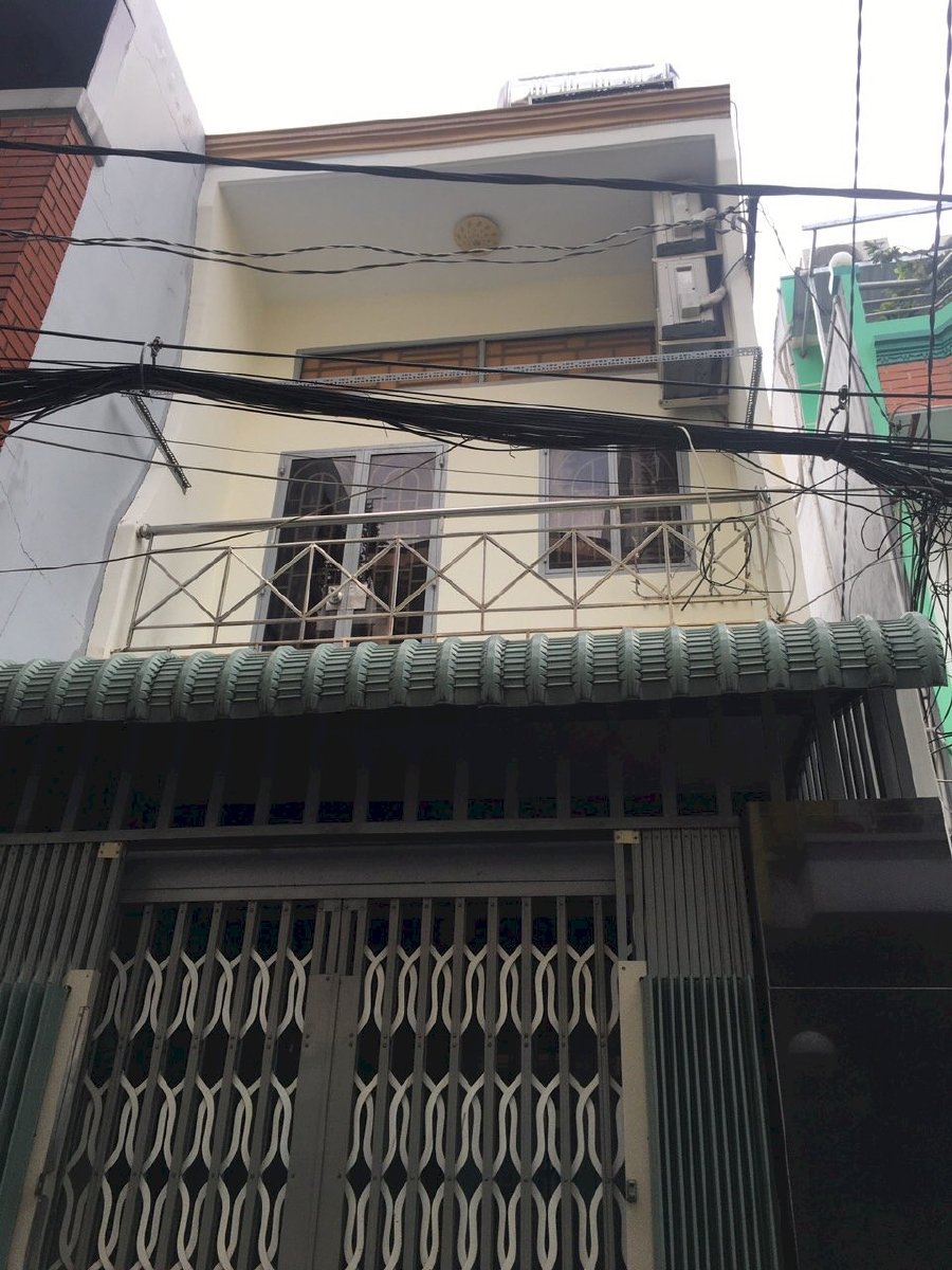 Bán gấp nhà 01 trệt 01 lầu đường Hậu Giang phường 11 quận 6
