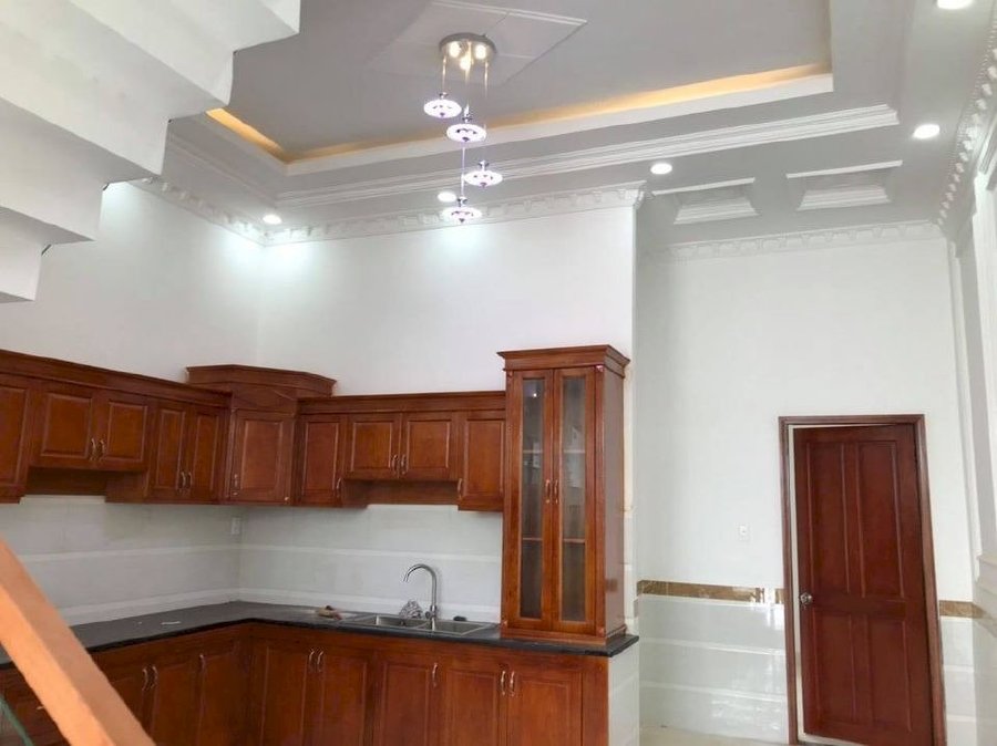 Bán nhà 2 lầu 150m2 ở phường bửu hòa Thành phố biên hòa. sổ hồng riêng. Thanh toán trước 800triệu nhận nhà ngay.