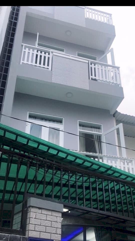 Bán nhà đường Trương Đăng Quế,Xe Hơi đỗ cửa,vị trí thuận lợi,60 m2 nhà 3 tầng