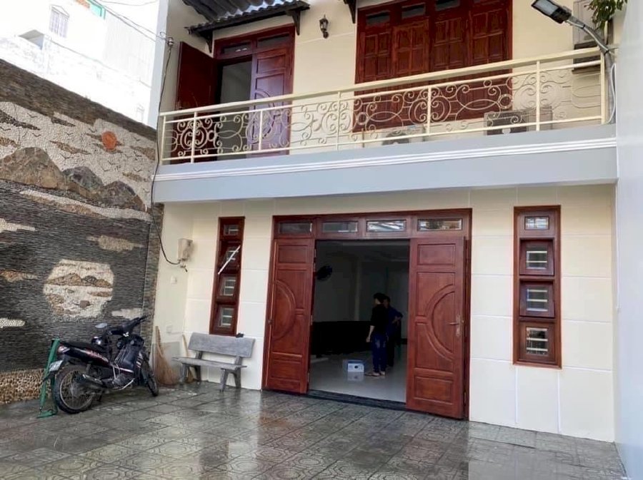 Cần bán căn nhà đường 4 phường Tân Mai, Biên Hòa