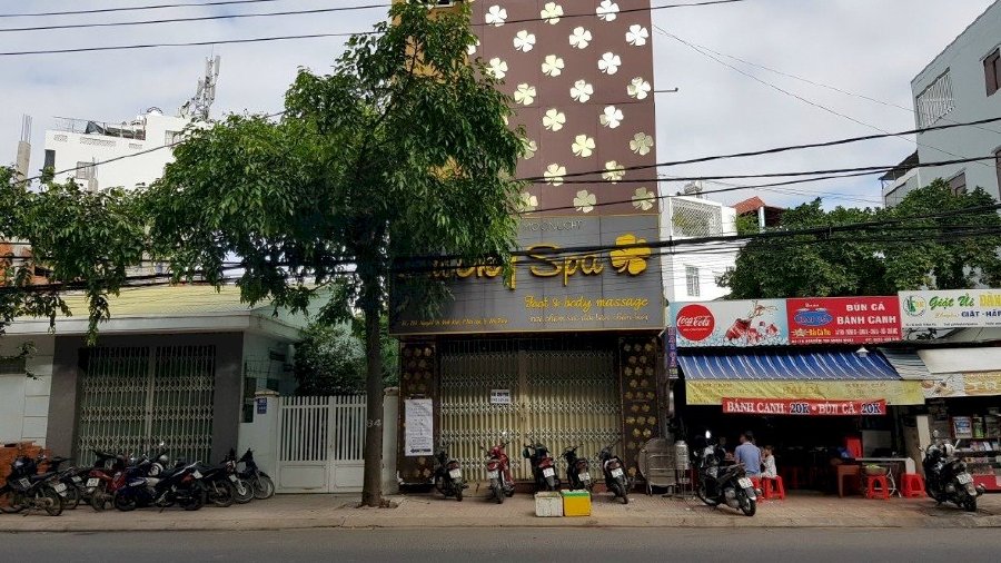 Cho thuê nhà 5 tầng mặt tiền số 78 đường Nguyễn Thị Minh Khai Nha Trang.