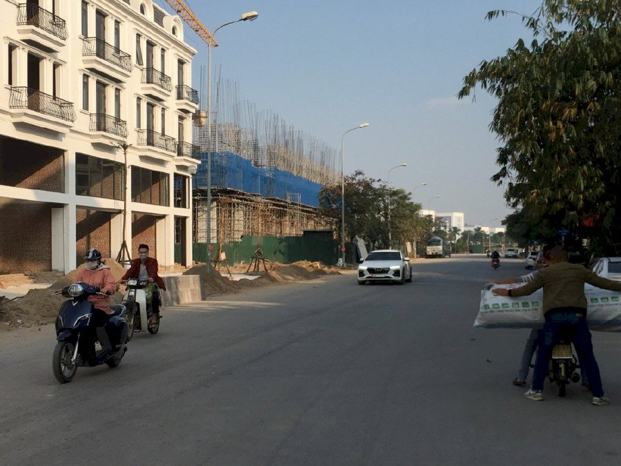 Nhà phố, Shophouse Thuận An trung tâm Gia Lâm, căn góc 104.5m2, Giá 8,7 tỷ ( TL ).