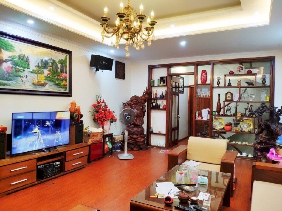 Bán nhà đẹp Phùng Chí Kiên, ô tô tránh, DT 50m2, giá 7.75 tỷ