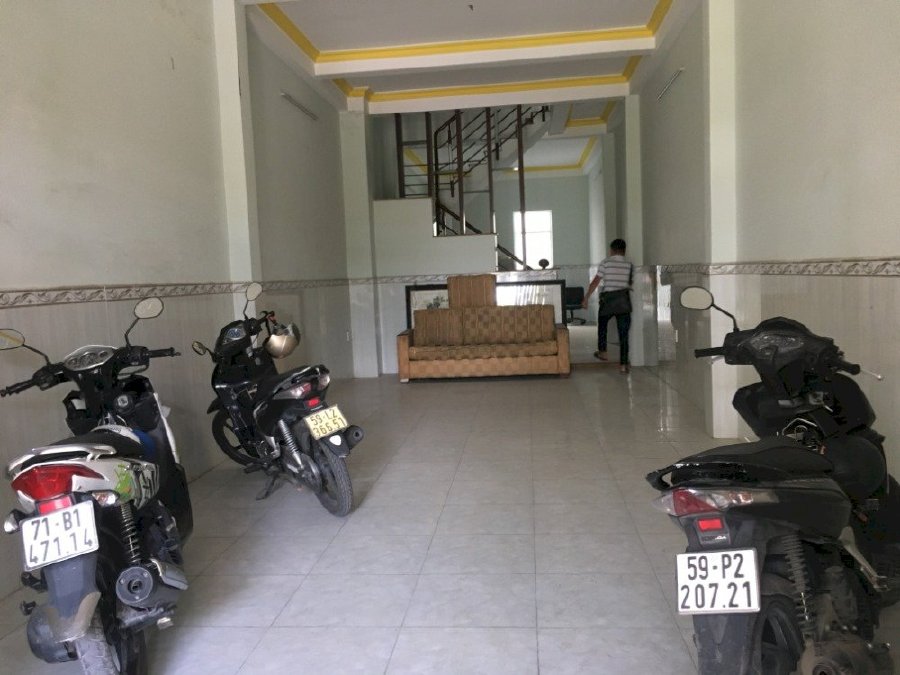 Cho thuê nhà mặt tiền Trịnh Quang Nghị phường 7 quận 8 giá rẻ