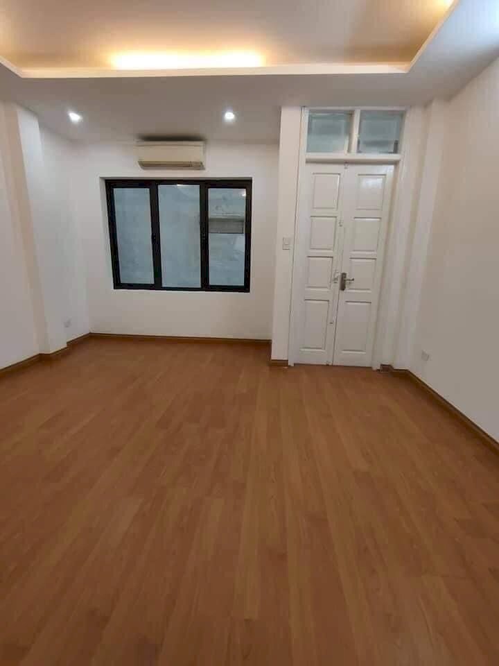 Bán Nhà Kinh Doanh Cho Thuê Phố Chùa Láng, 40m2 5t 6pn, 3.8 Tỷ