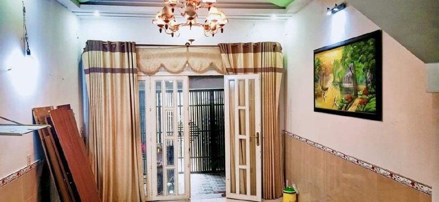 Nhà Trịnh Đình Trọng quận Tân Phú - 4x16m=64m2, 3 tầng, HXH, Giá 5.25 tỷ