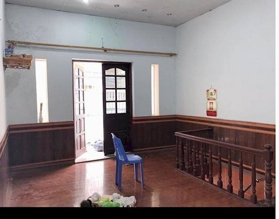 Nhà mặt ngõ Nguyễn Lương Bằng 39m2, giá rẻ 2,7 tỷ, kinh doanh.