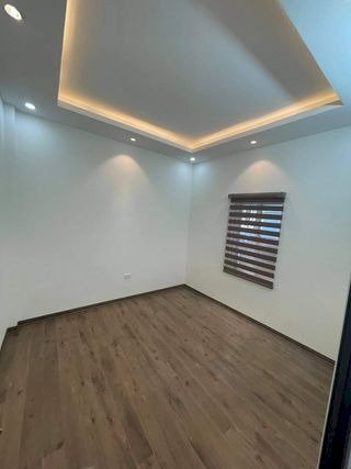 Chủ nhà chuyển Miền Nam bán nhà Phố Cát Linh, 36m2, 4.2 tỷ.