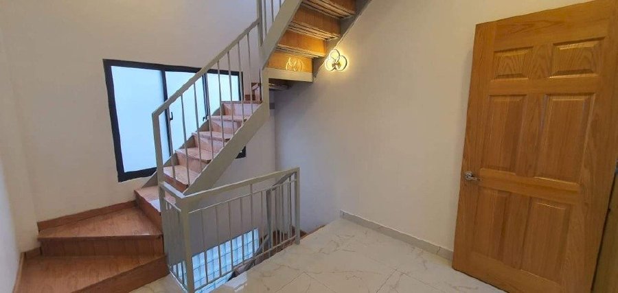 Bán GẤP căn góc 2 HXH Lũy Bán Bích 3 tầng 36m2, ngang 5m, mới đẹp xách vali ở. Chỉ 4.3 tỷ