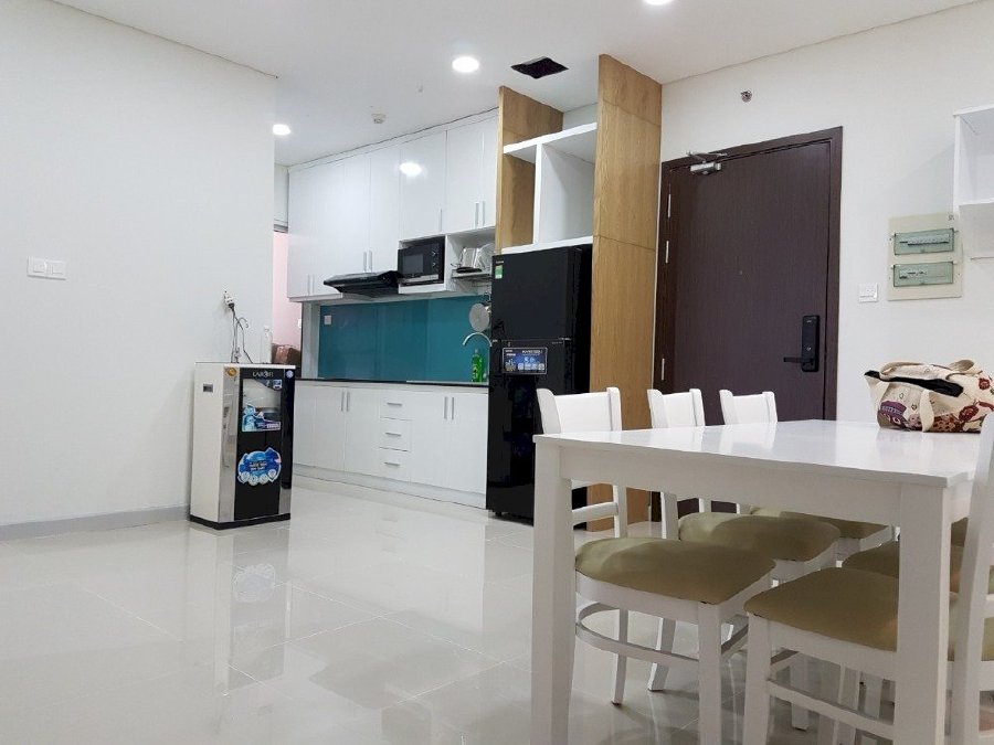 Bán thu hồi vốn the park residence,Nguyễn hữu thọ 74m2,2 phòng ngủ 2wc giá 1.950 tỷ -