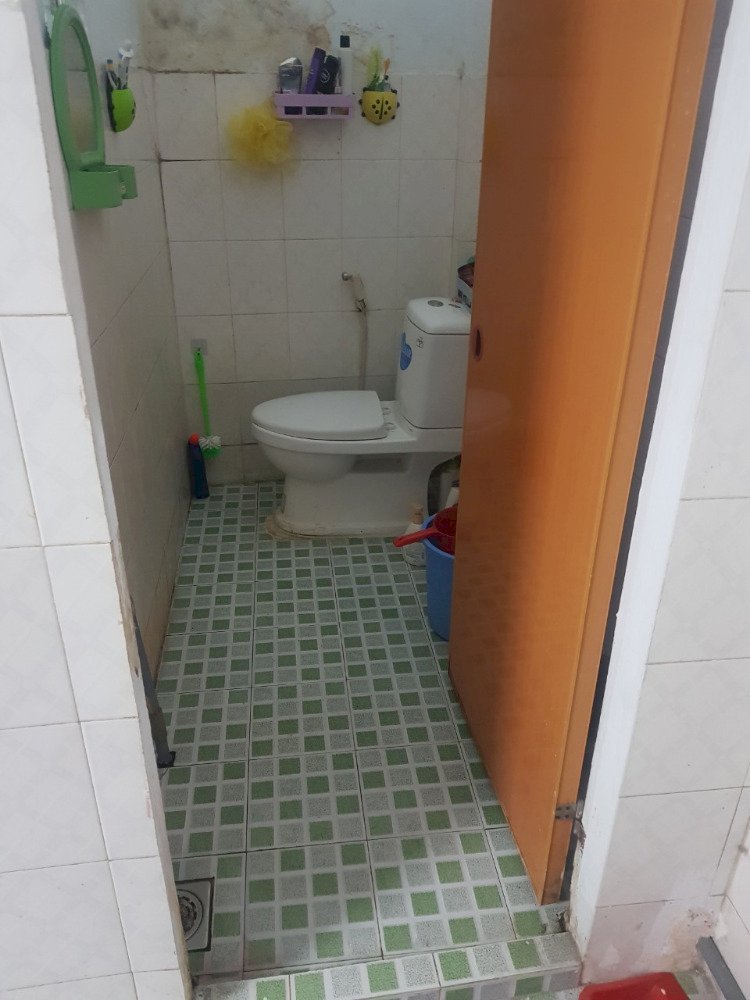 Chính chủ cho thuê nhà nguyên căn 1 trệt, 1 lầu,4 phòng, 2 toilet, 4x15m đường hưng phú, Q8