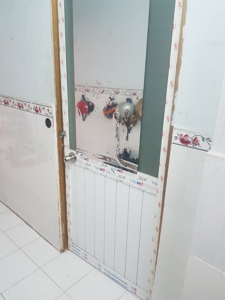 Chính chủ cho thuê nhà nguyên căn 1 trệt, 1 lầu,4 phòng, 2 toilet, 4x15m đường hưng phú, Q8