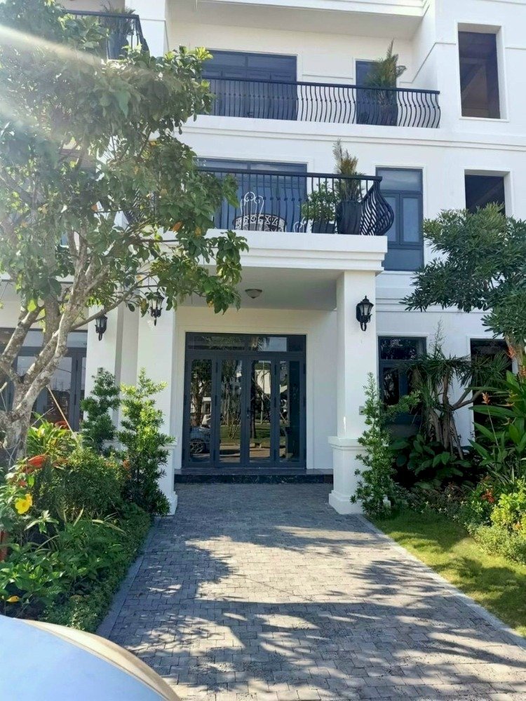 Biệt thự đẳng cấp 5 sao West Lakes Golf And Villas GĐ1 chỉ từ 2,85 tỷ/căn