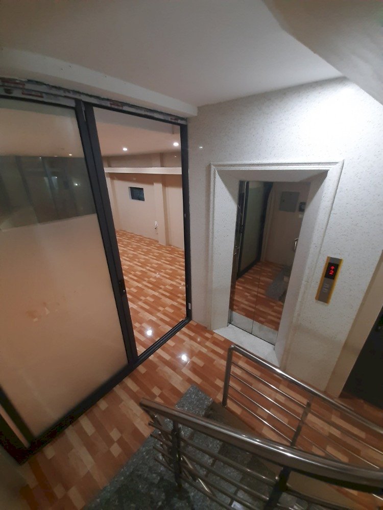 Bán Nhà Mặt Phố Đống Đa 50m2 mặt tiền 5m 7 Tầng Thang Máy nhỉnh 18 tỷ