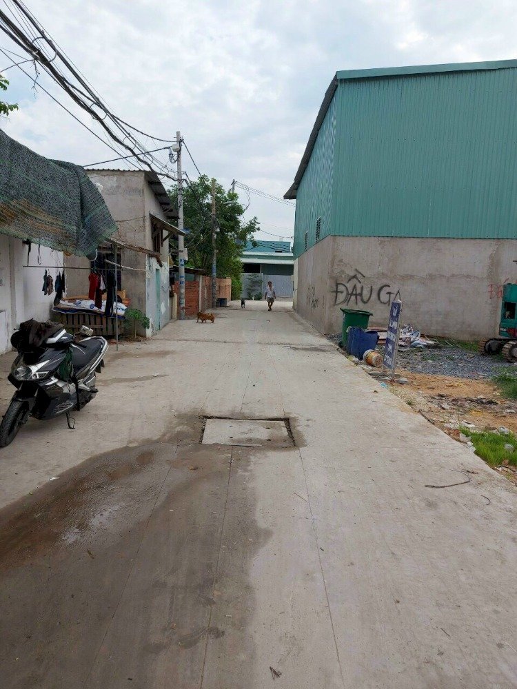 Bán nhà trọ đường Tây Lân, Bình Tân. DT: 3.7mx21m. 5phòng