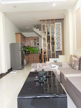 Bán đất biếu nhà Phố Cát Linh, 45m2, nhỉnh 4 Tỷ.