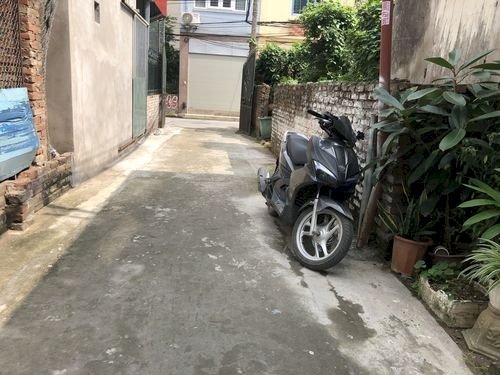 Bán 38m2 đất Thạch Bàn, 15m ra đường oto tránh, chỉ 1.9x tỷ