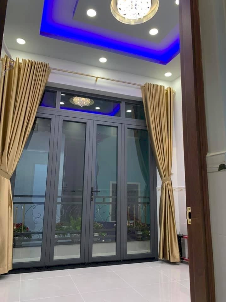Nhà mới đẹp đường Nguyễn Hữu Tiến, Tân Phú 3 tầng, giá chỉ 3.35 tỷ