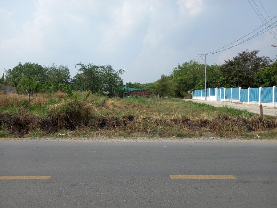 Đất 2 mặt tiền 20m x 60m đường nhựa xã Phú hòa đông huyện củ chi