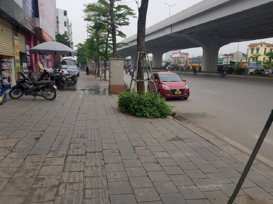 Bán nhà mặt phố Phạm Văn Đồng, Mặt tiền 6m, giá 7.9 tỷ
