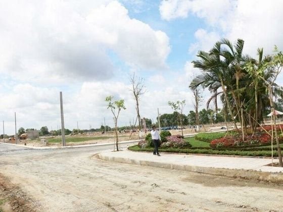 Nhà đầu tư đất nền cắt lỗ nửa tỷ đồng vẫn khó bán