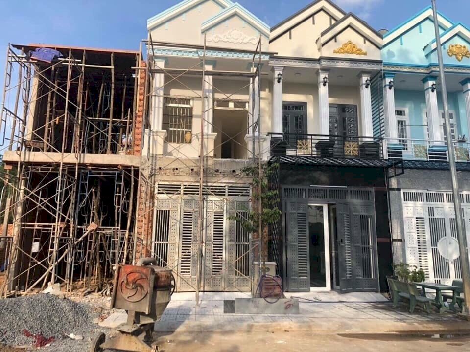 Lãi đậm nhờ đầu tư biệt thự, nhà phố bỏ hoang